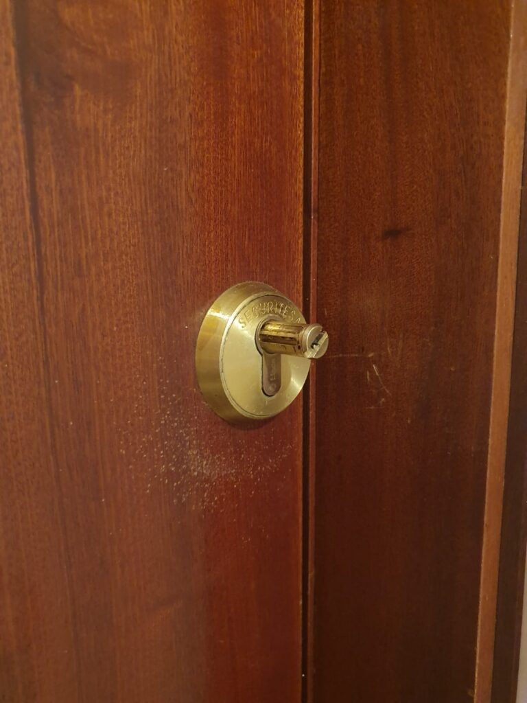 Apertura de puertas Arroyomolinos