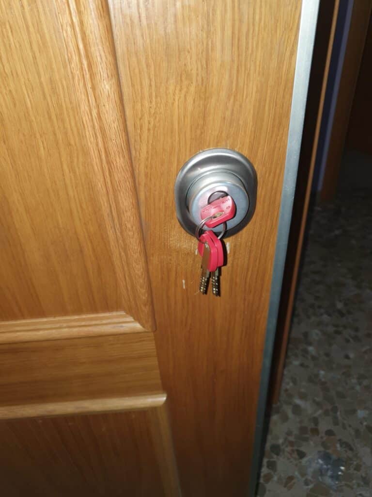 Apertura de puertas Berruguete
