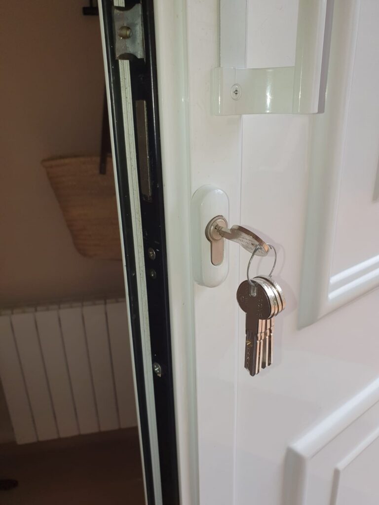 Apertura de puertas Canillejas