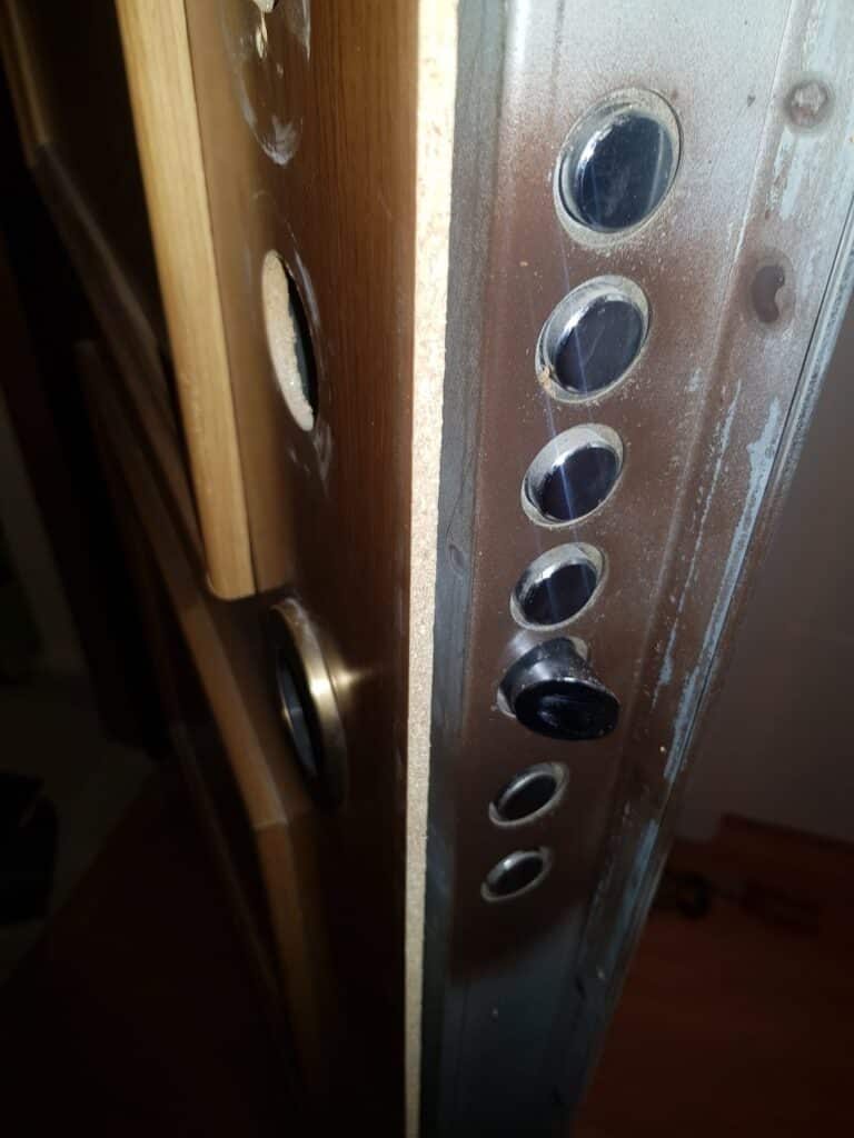 Apertura de puertas Embajadores