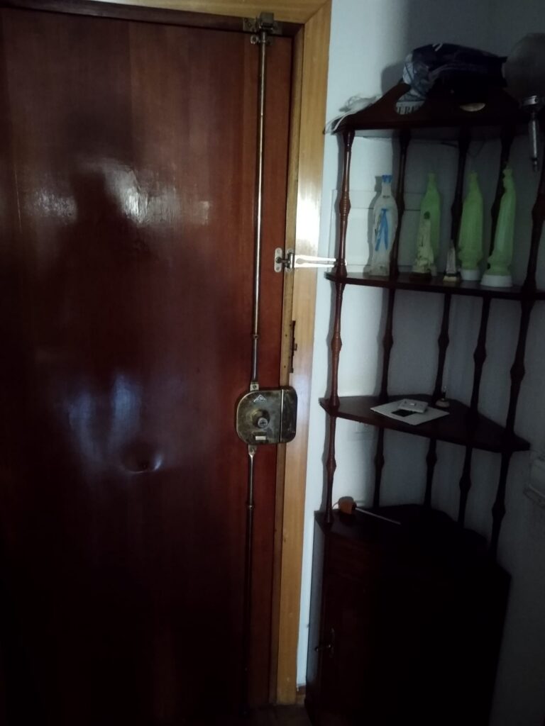 Apertura de puertas Fuente del Berro