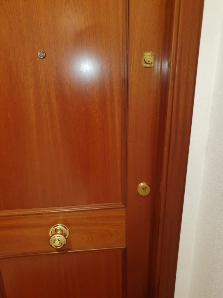 Apertura de puertas Horcajo