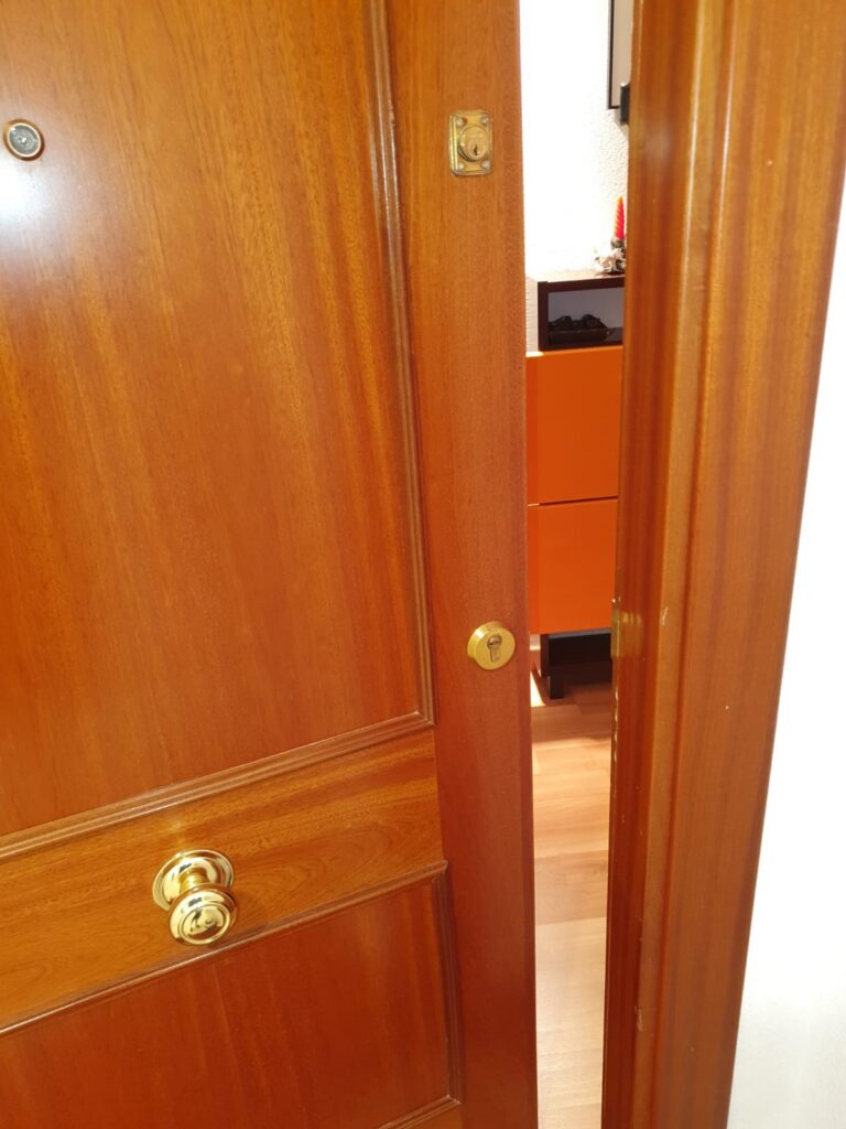 Apertura de puertas La Marañosa