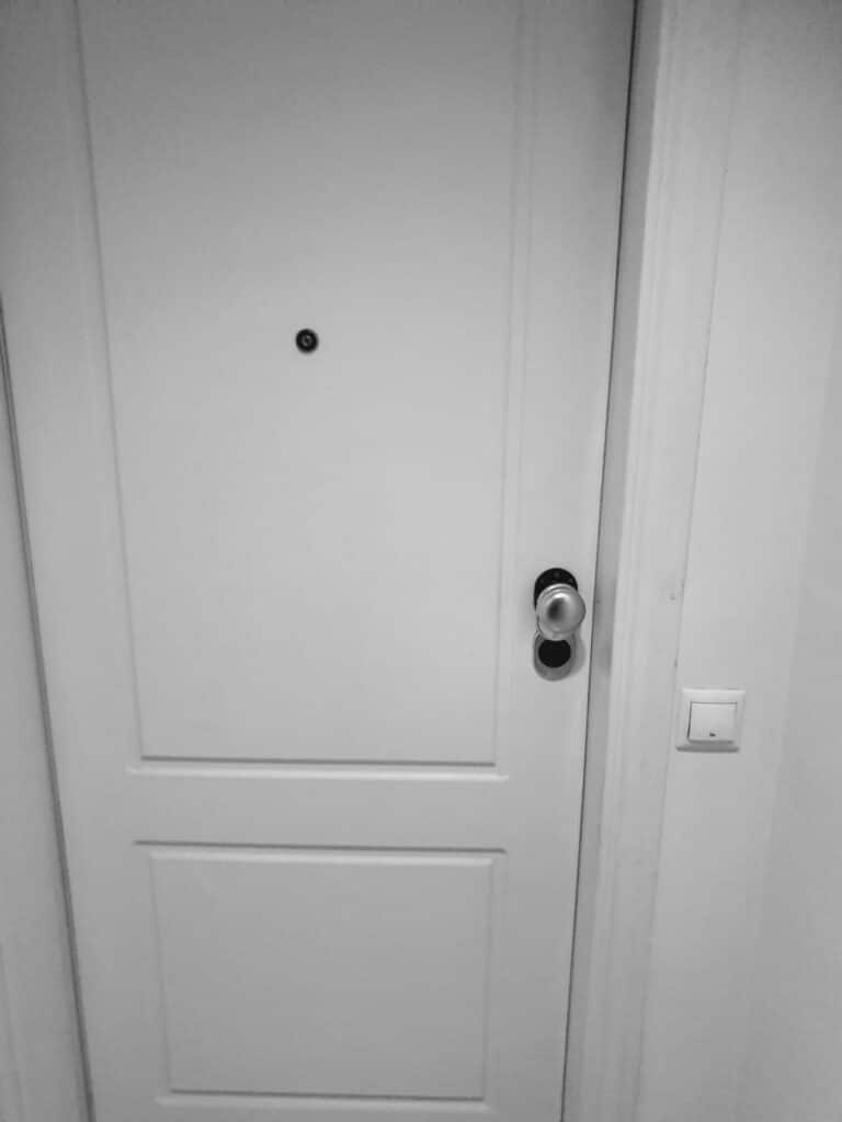 Apertura de puertas La Poveda