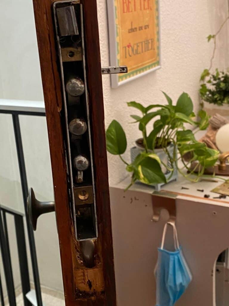 Apertura de puertas Lista