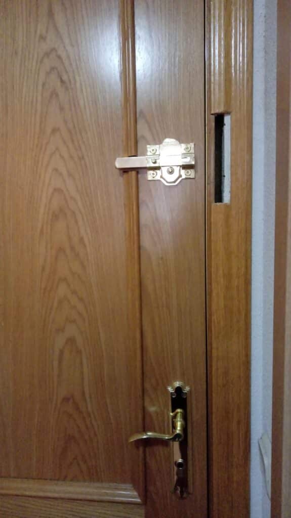Apertura de puertas Los Barrancos