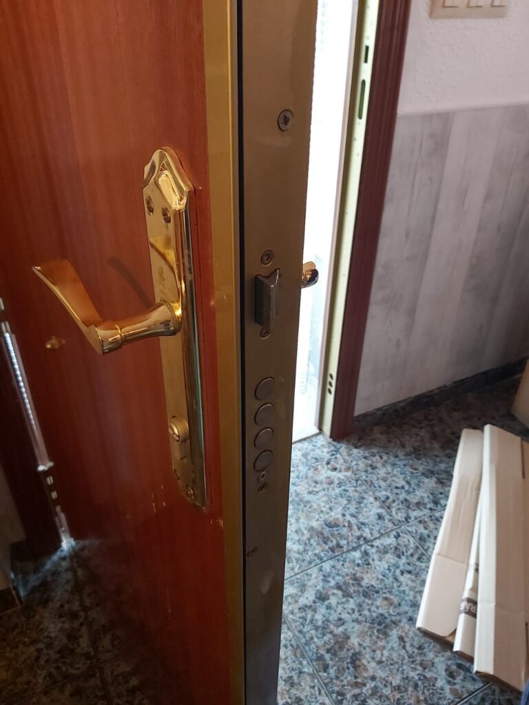 Apertura de puertas Orcasur