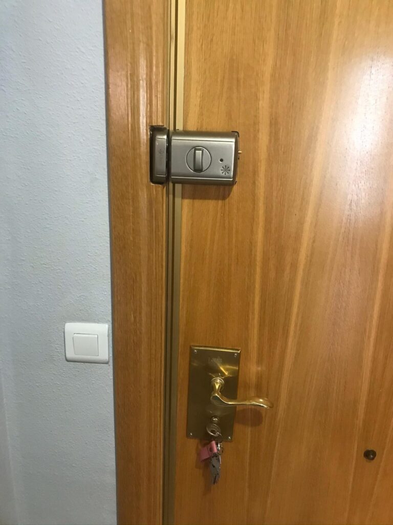 Apertura de puertas Peña Grande