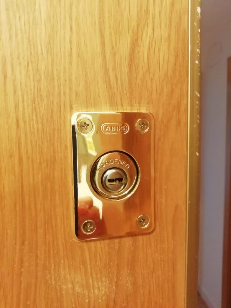 Cambio de cerraduras Parque Empresarial El Carralero